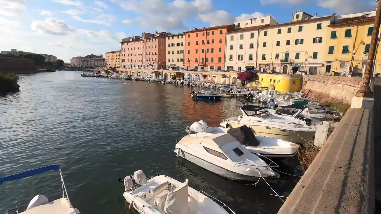 Livorno, mořsk&aacute; br&aacute;na do Tosk&aacute;nska