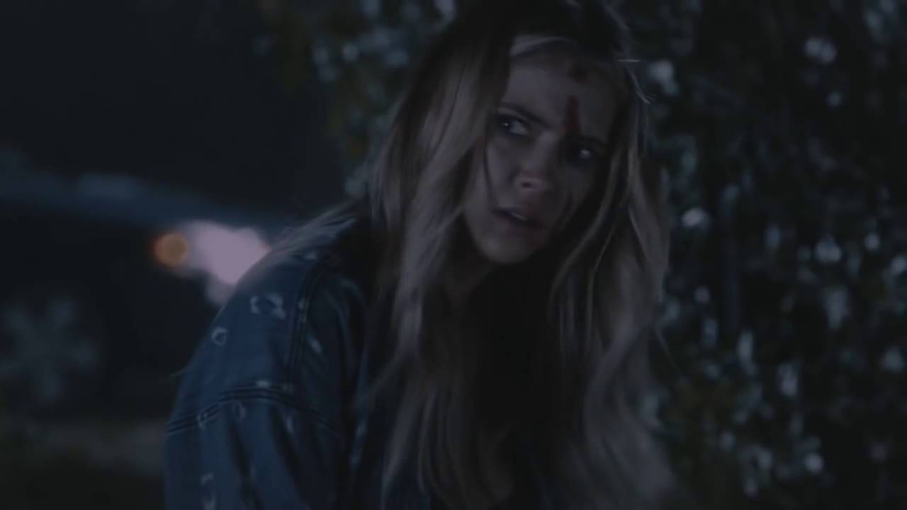 Pretty Little Liars 7x04 - The Liars bury Elliott