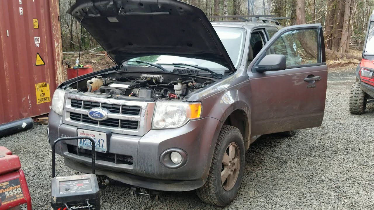 Ford Escape 2011 года работает на холостом ходу неровно, а затем глохнет или заглохнет