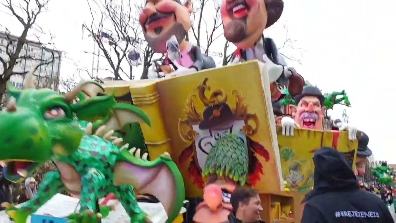 Carnaval Aalst 2024 - paar wagens