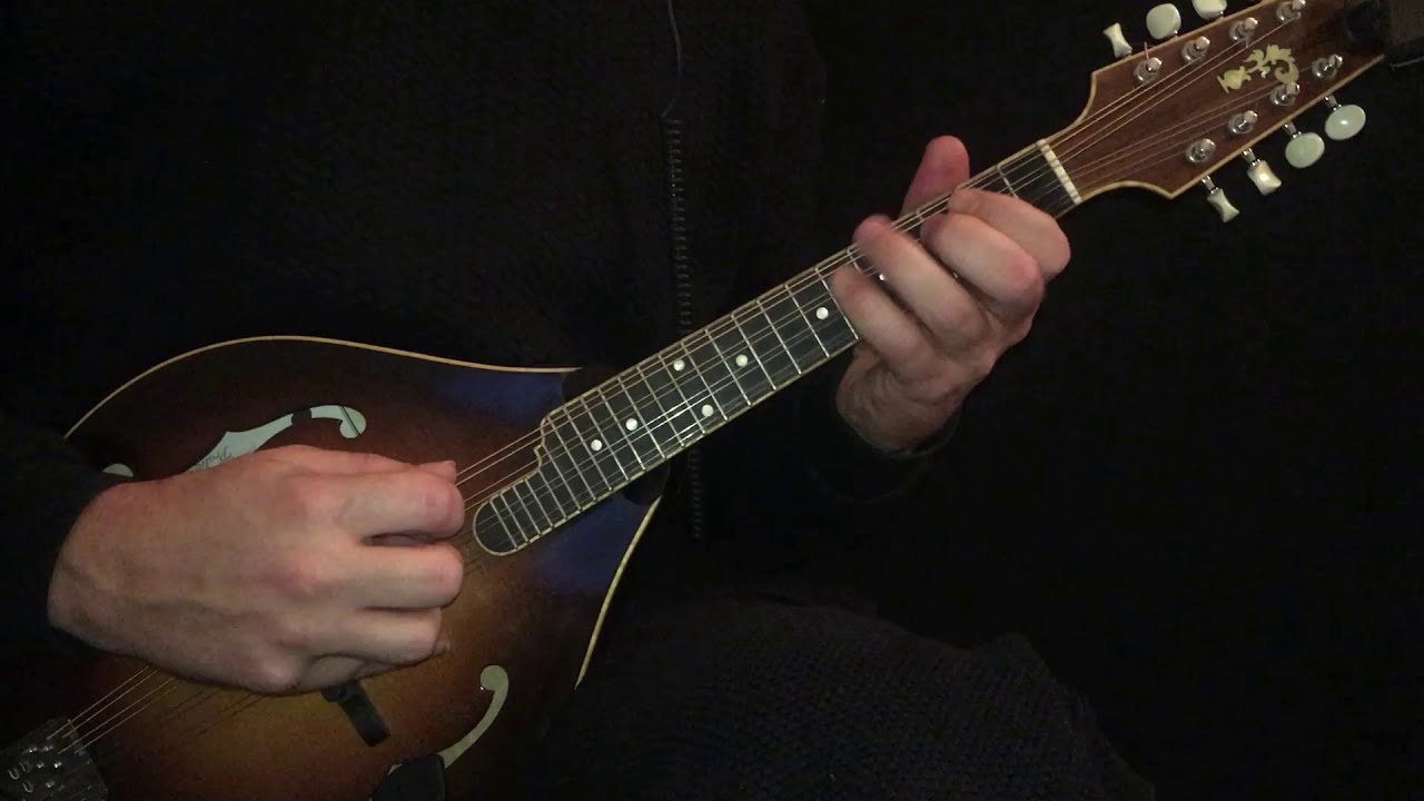 Gankino horo (bulgarian folk dance) - mandolin cover with tab