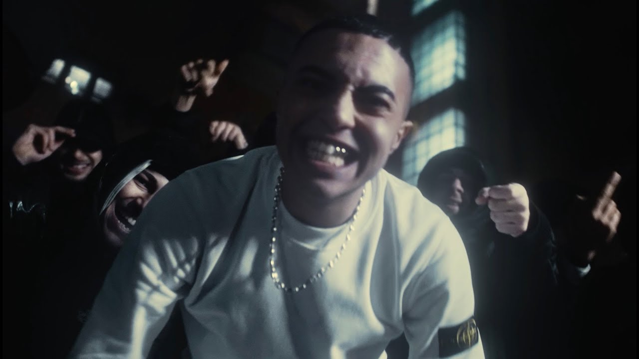 Sacky - ANTIPATICO (Official Video)