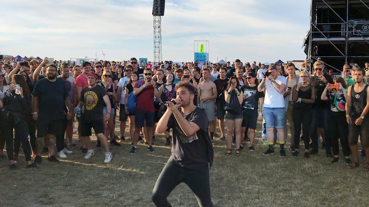You Me At Six - Bite My Tongue - live in moshpit with Josh Franceschi @ Aerodrome Festival 2018