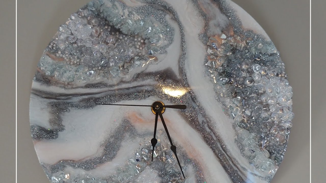 #8 - How to make a geode resin clock - Part 1 of 2 -  WOW!