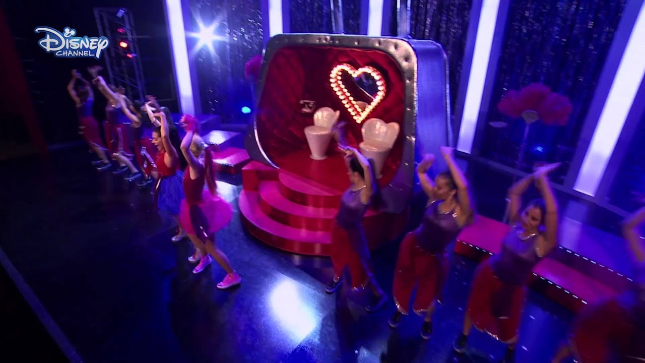 Violetta Music Video - Peligrosamente Bellas | Official Disney Channel Africa