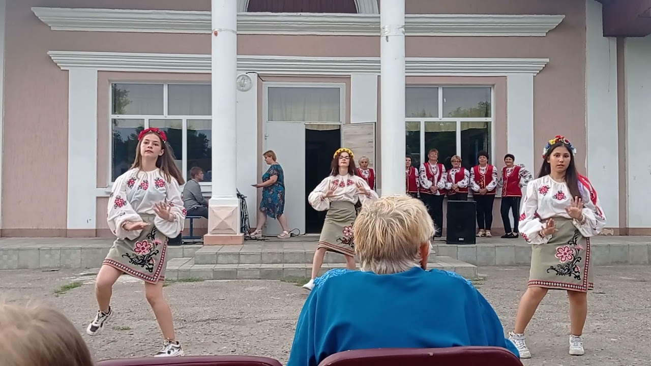 танець 