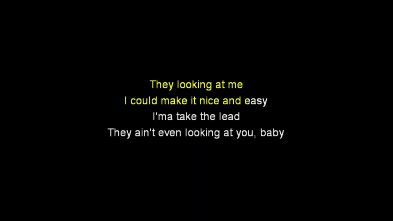 Looking At Me - Karaoke - Sabrina Carpenter