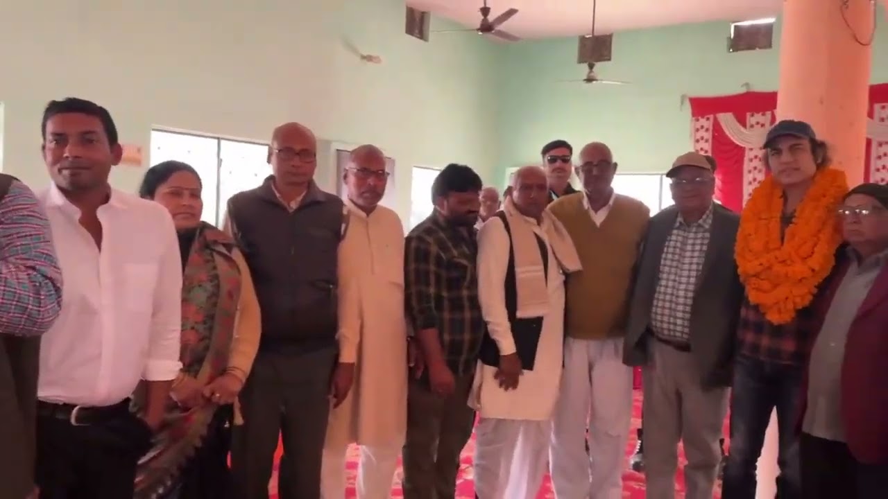 Sanskrit Mahanayak Maharishi Aazaad Chaitanya With Management Team Of Sevashram Inter College | Ind