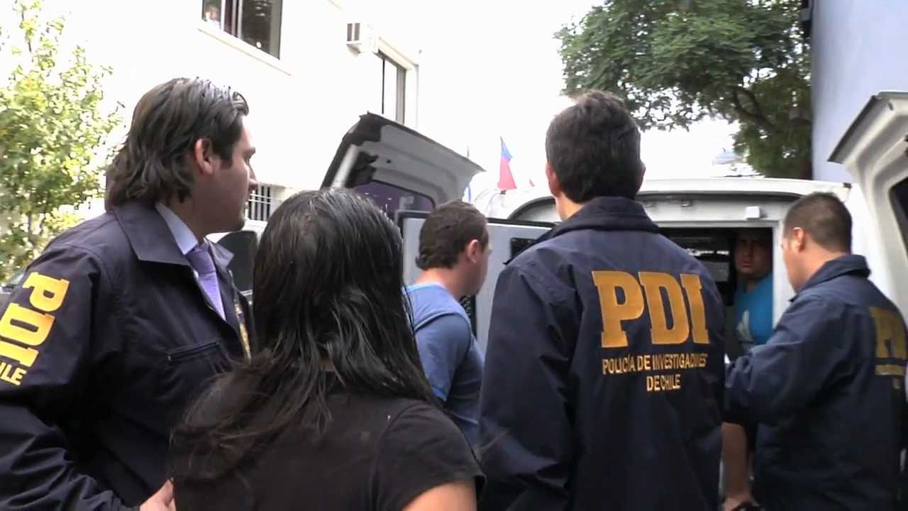 PDI desbarata banda de clonadores de tarjetas