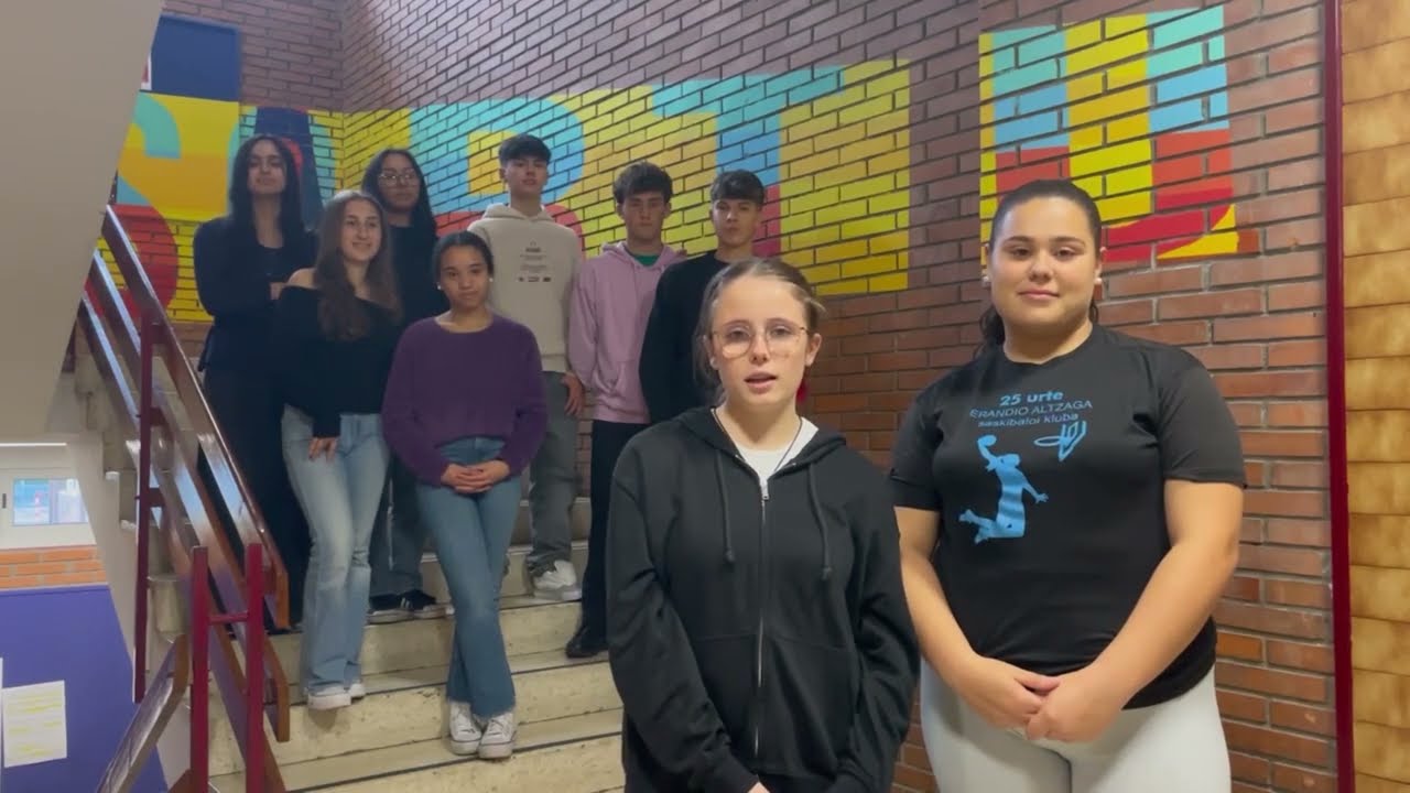 PRÉSENTATION DE NOTRE LYCÉE EN VIDÉO