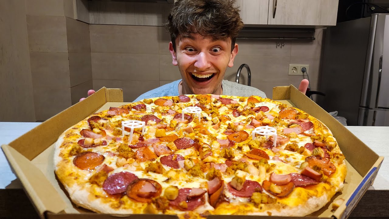 This MASSIVE Georgian Pizza Will Blow Your Mind! 🇬🇪