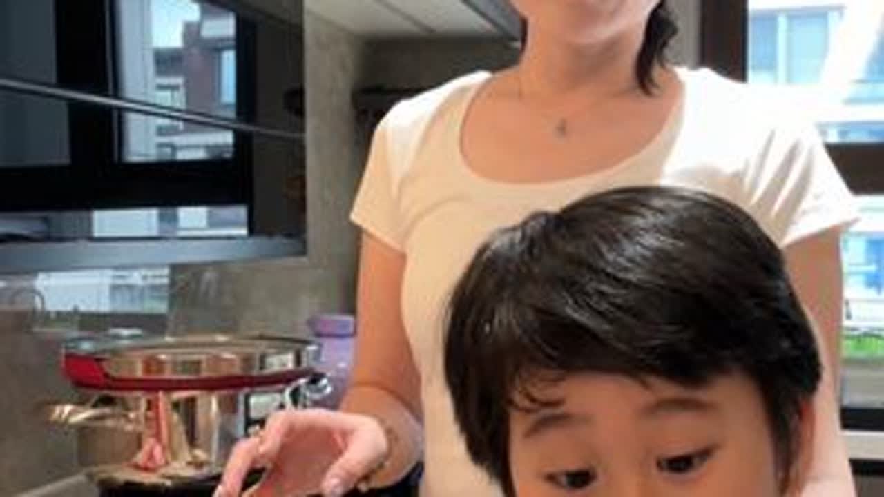 忙忙叨叨的一下午～烤棉花糖😆😊😋#jiong妍的日常分享