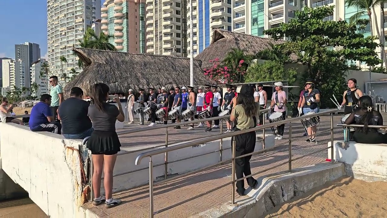BÚHOS FISCALÍA MICHOACÁN ESCOLETA EN  ACAPULCO 2025