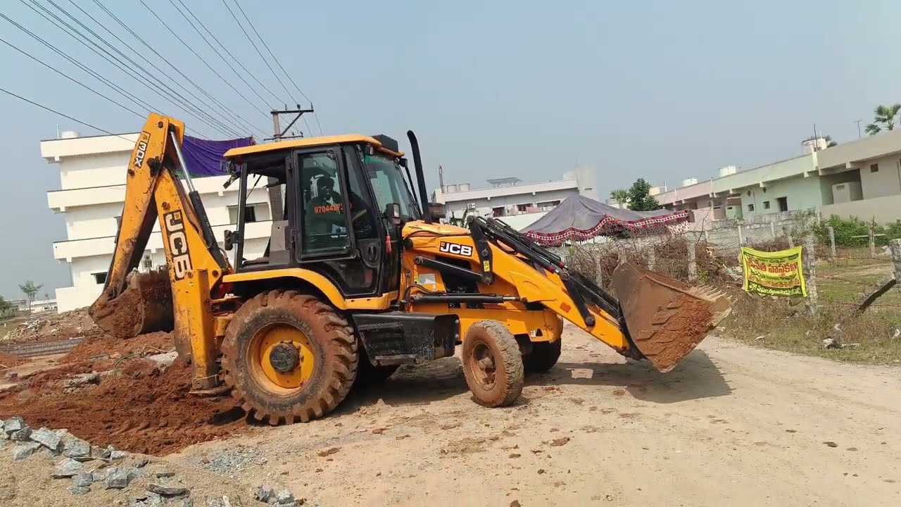 JCB 3DX New Big Home Foundation 12 Column Box dug | JCB video