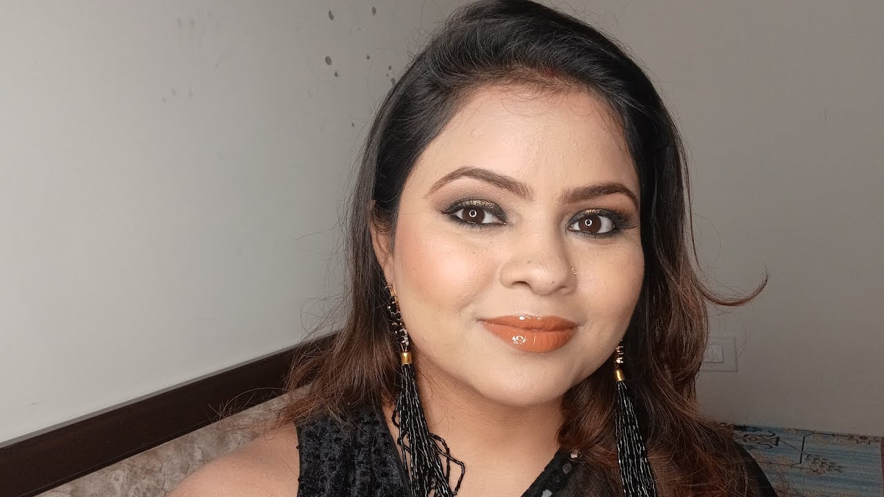 glam makeup look 2022 for beginners