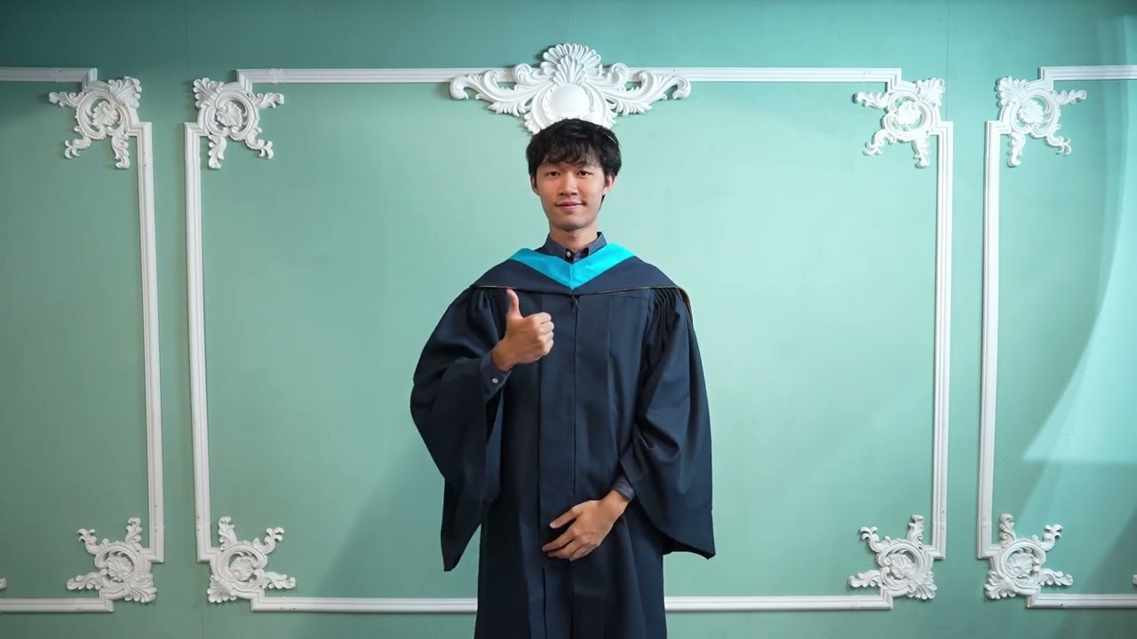 HKUST Graduation Gown Wearing Demo