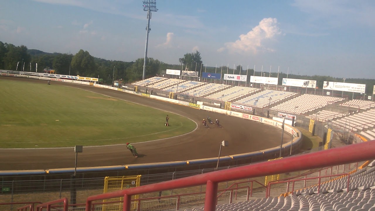 Bieg nr.11: ROW Rybnik - Ostrovia Ostr&oacute;w (DMPJ).