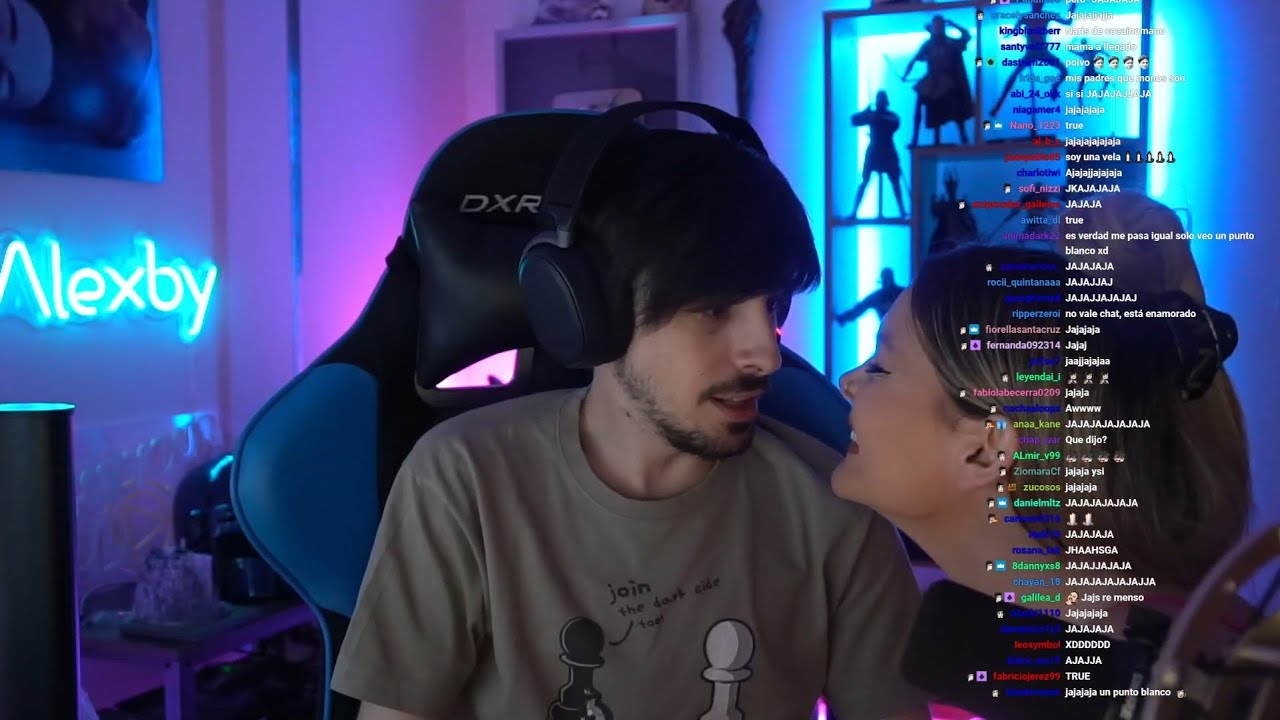 Alexby: Aro toda tu cara es bonita ❤ - Aroxby