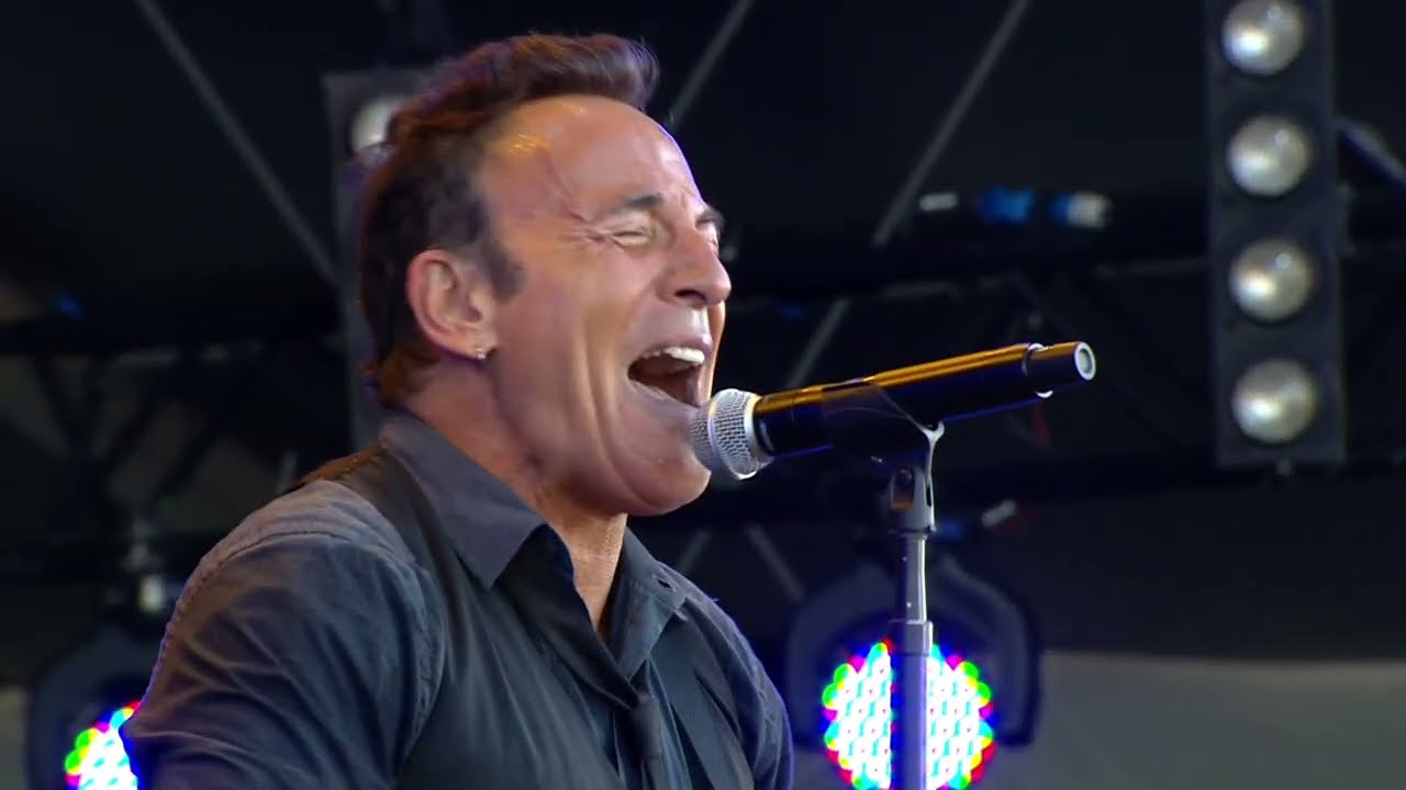 Bruce Springsteen - Full Show: Live at The Isle of Wight Festival 2012)