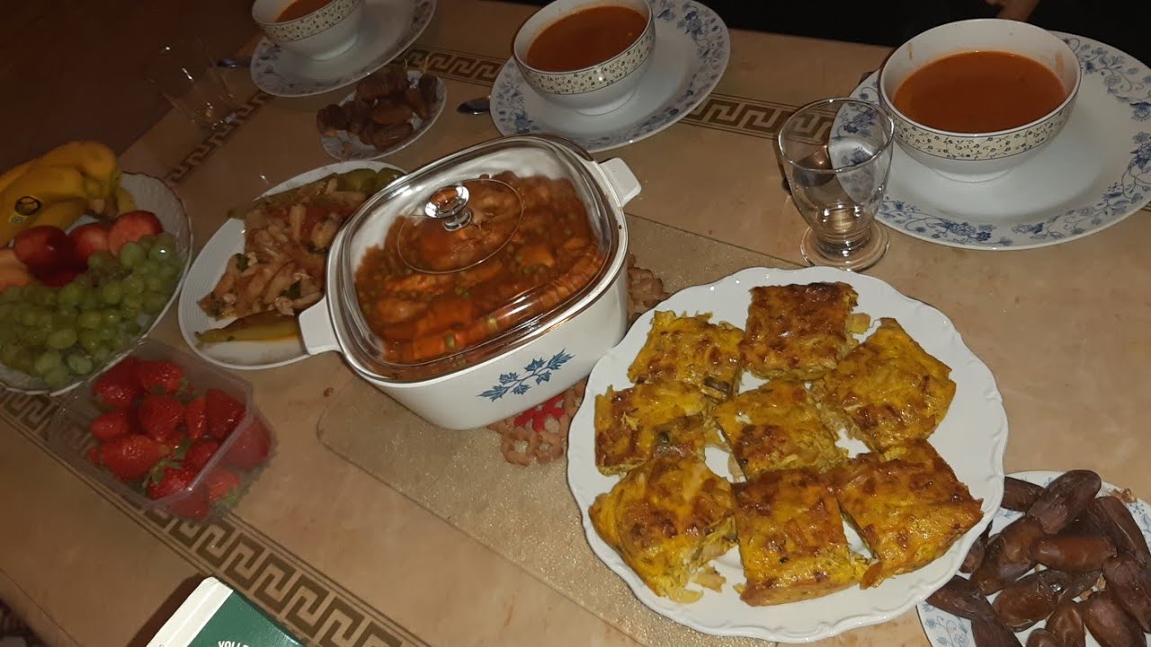 طاولة 2سيدي رمضان بكل بساطة العايلة التونسية