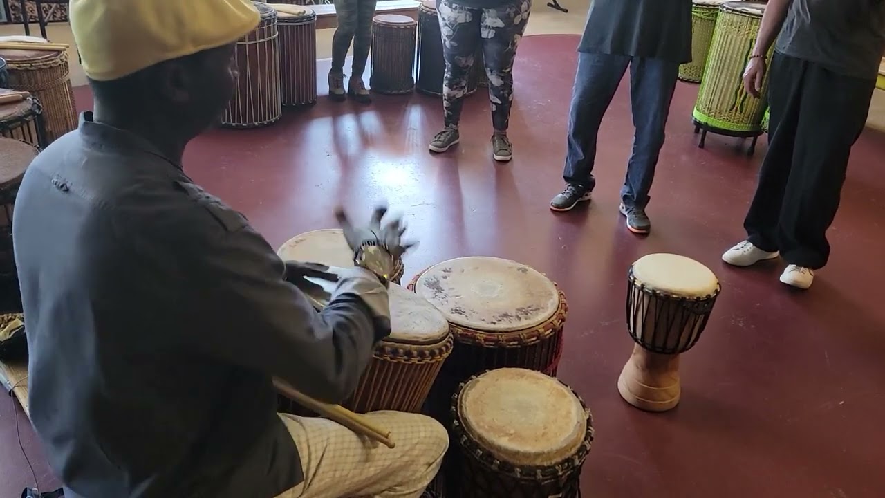 Sunu (Mali version)  Dunudun parts  into jembe parts