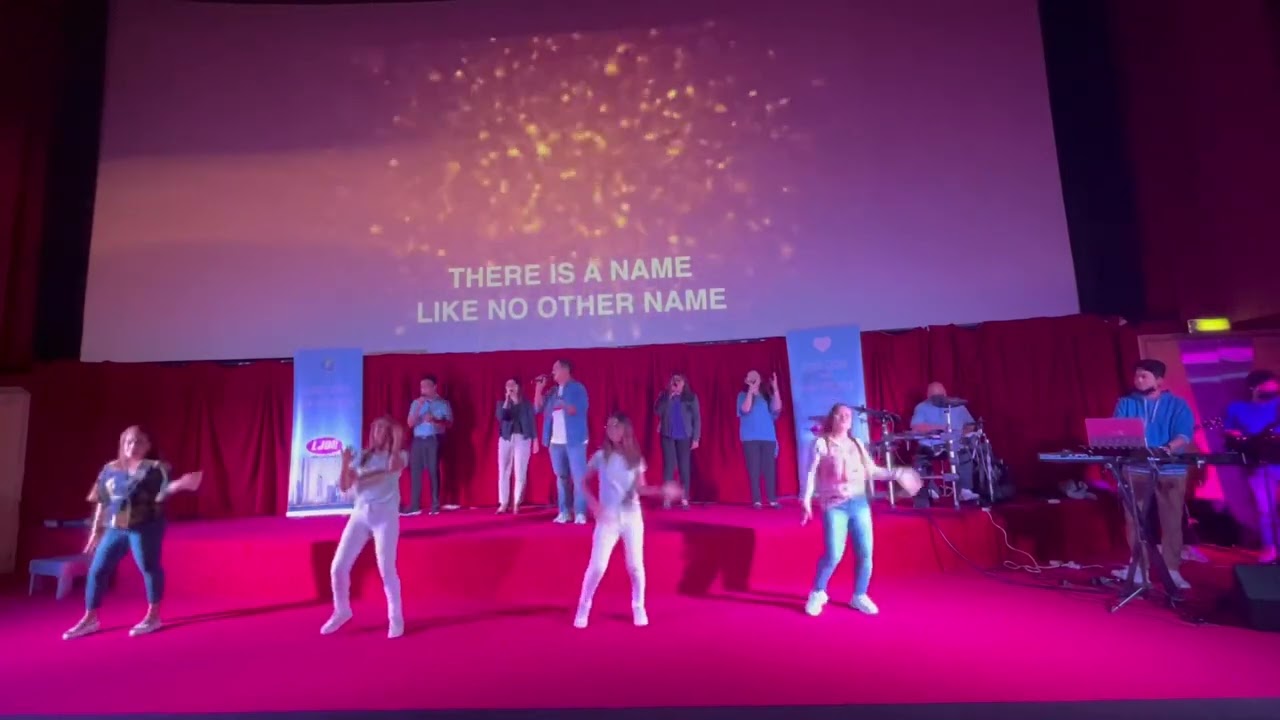 Sing a new Song( BJ Putnam)/ Ljor Abu dhabi