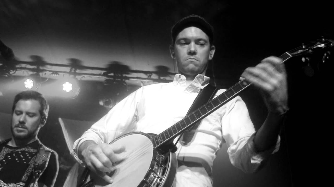 11 The Infamous Stringdusters 2014-04-18 Ginseng Sullivan