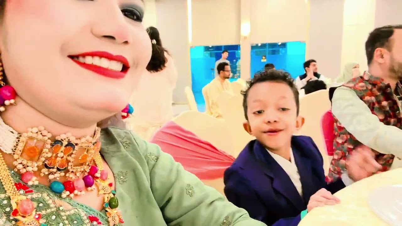সব বোনেরা মিলেচলে গেলাম মামার বউ আনতে