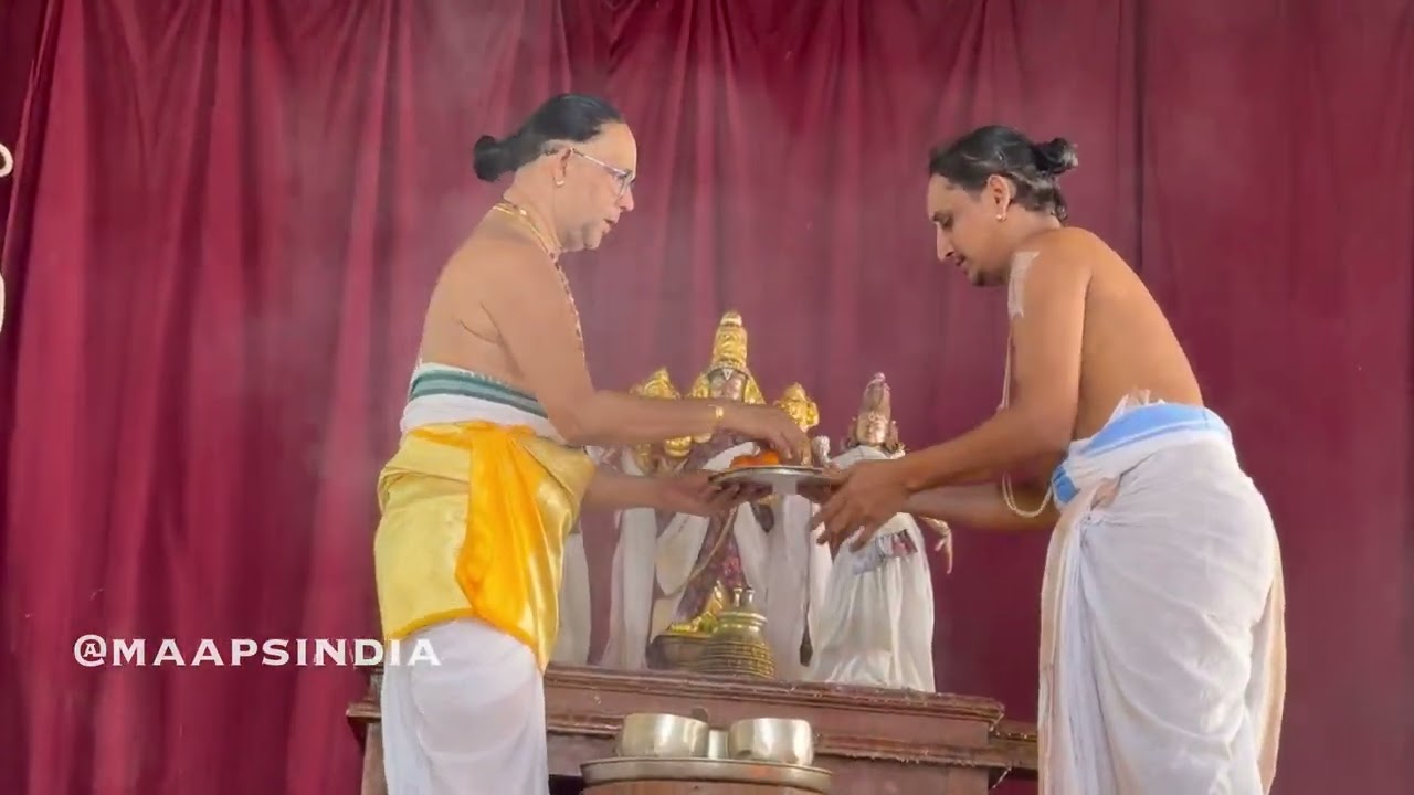 Sri Gajendra Varadhar திருமஞ்சனம்