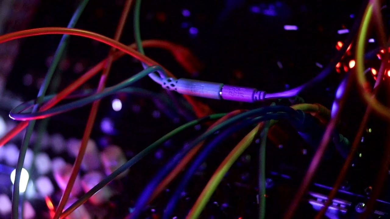 1 Hour - Eurorack Modular Jam - Tangerine Dream Like - Early Electronic #ASMR Drone Dark Meditation