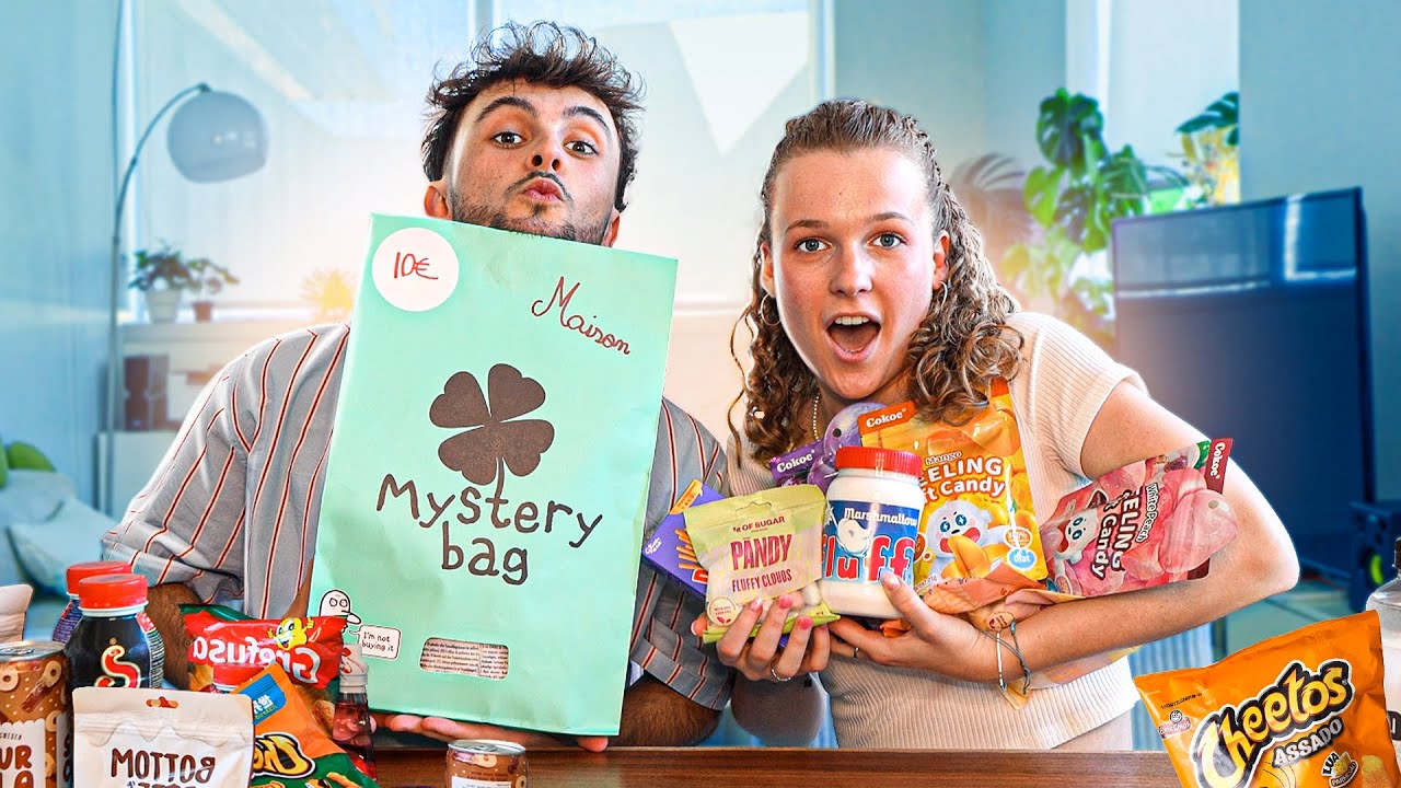 ON GOUTE DES PRODUITS BIZARRES DE CHEZ NORMAL