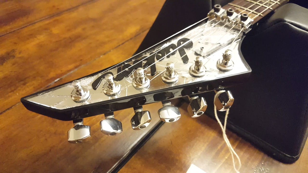 JACKSON USA CUSTOM SHOP 2004 KE2 KELLY CRACKED MIRROR GLASS TOP GUITAR UP CLOSE REVIEW VIDEO