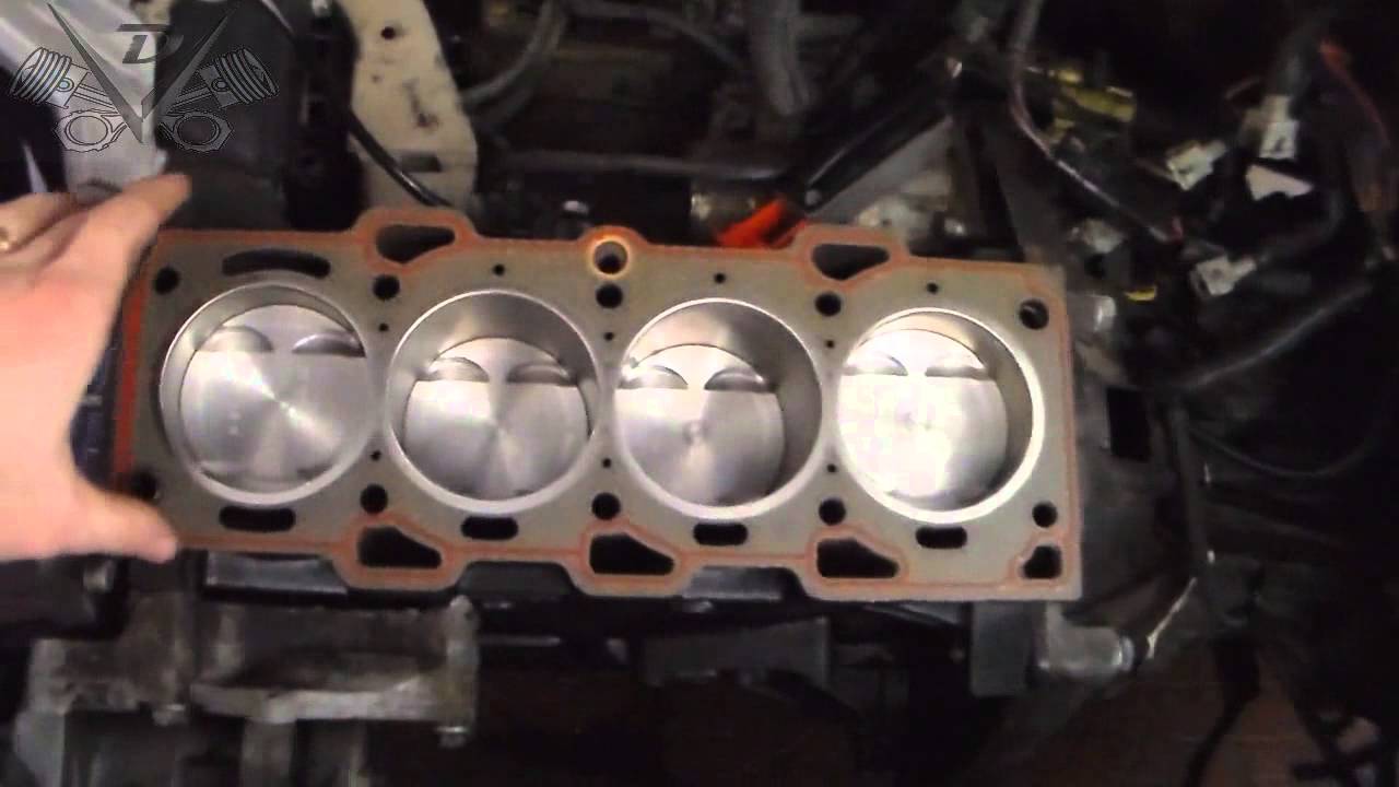 Oficina Mecânica - 21-08-2014 - Montagem do Motor HGT 1.8 16v. - pt6