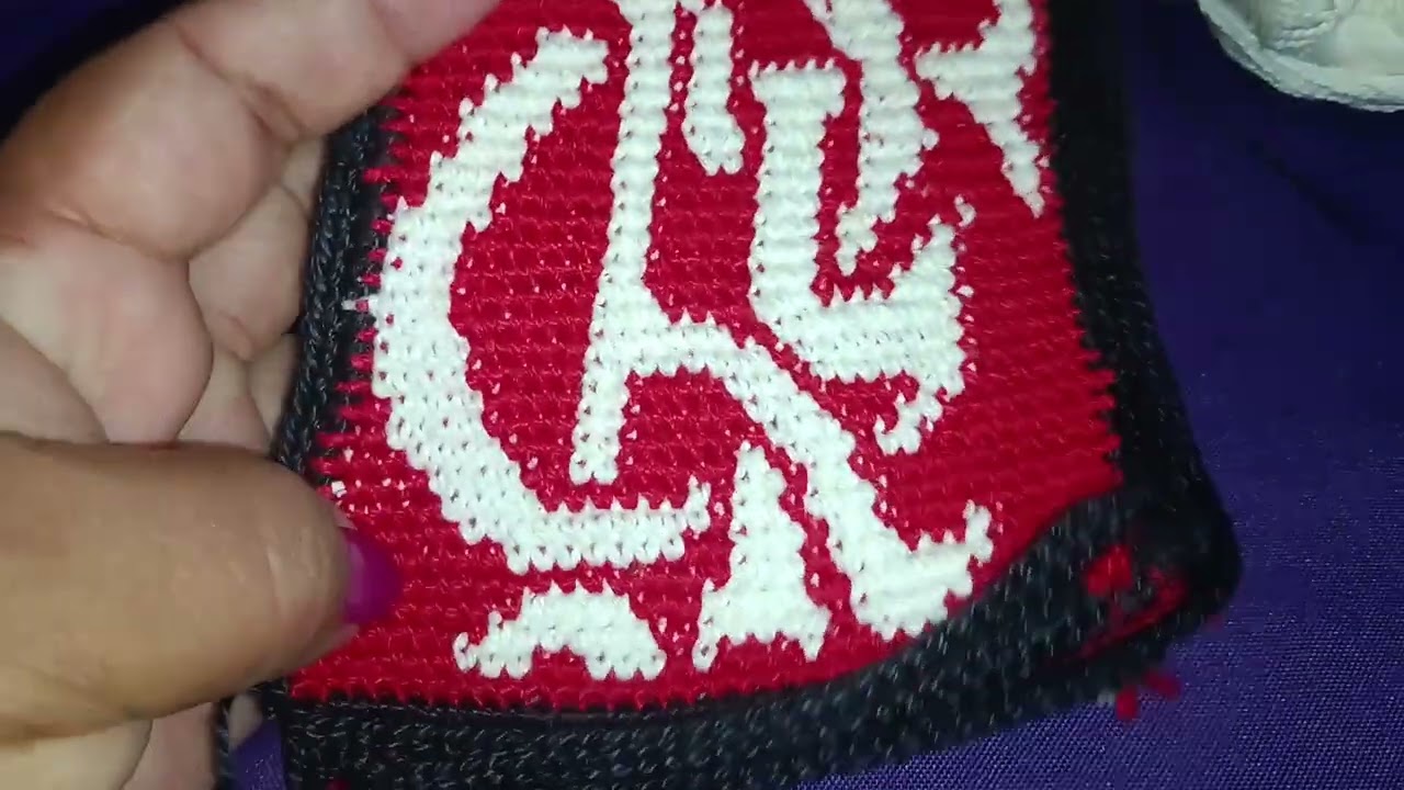 Escudo do flamengo de crochê 🧶