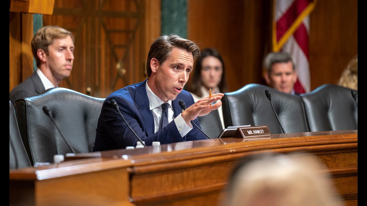 Senator Hawley Grills Google Exec During Judiciary Committee Hearing