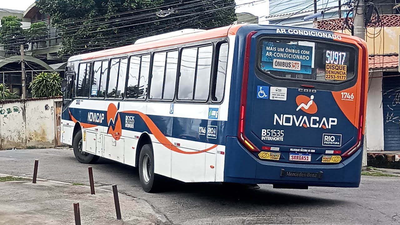 Onibus na Rua Agostinho Barbalho | Movimentação em Madureira