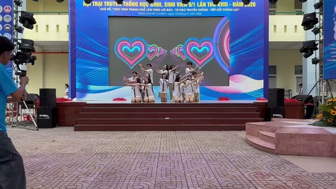 Vỗ Tay - Hơn Là Bạn - ( THPT Nguyễn Khuyến ) - cover & choreographer - Vịnh Nghi