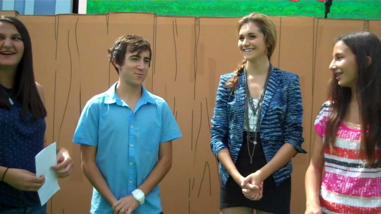 Alyson Stoner and Vincent Martella Interview With Chicago Parent