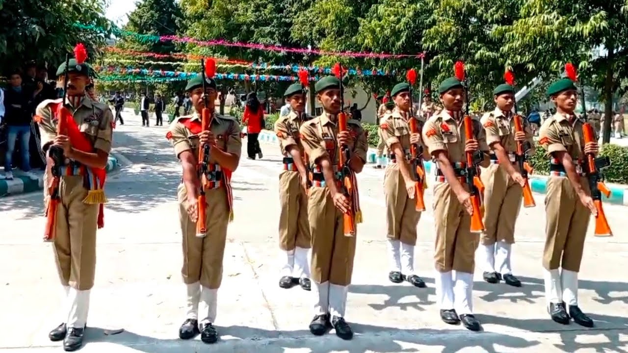 Satyawati college quarter gaurd team.                (runner up 🏆)