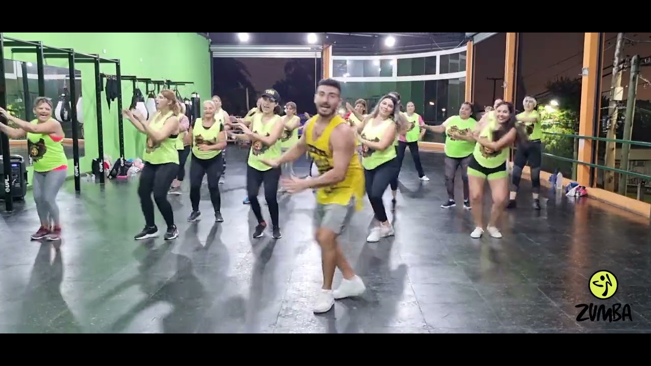 Otro Día Más - ke personaje ft La contra / Zumba