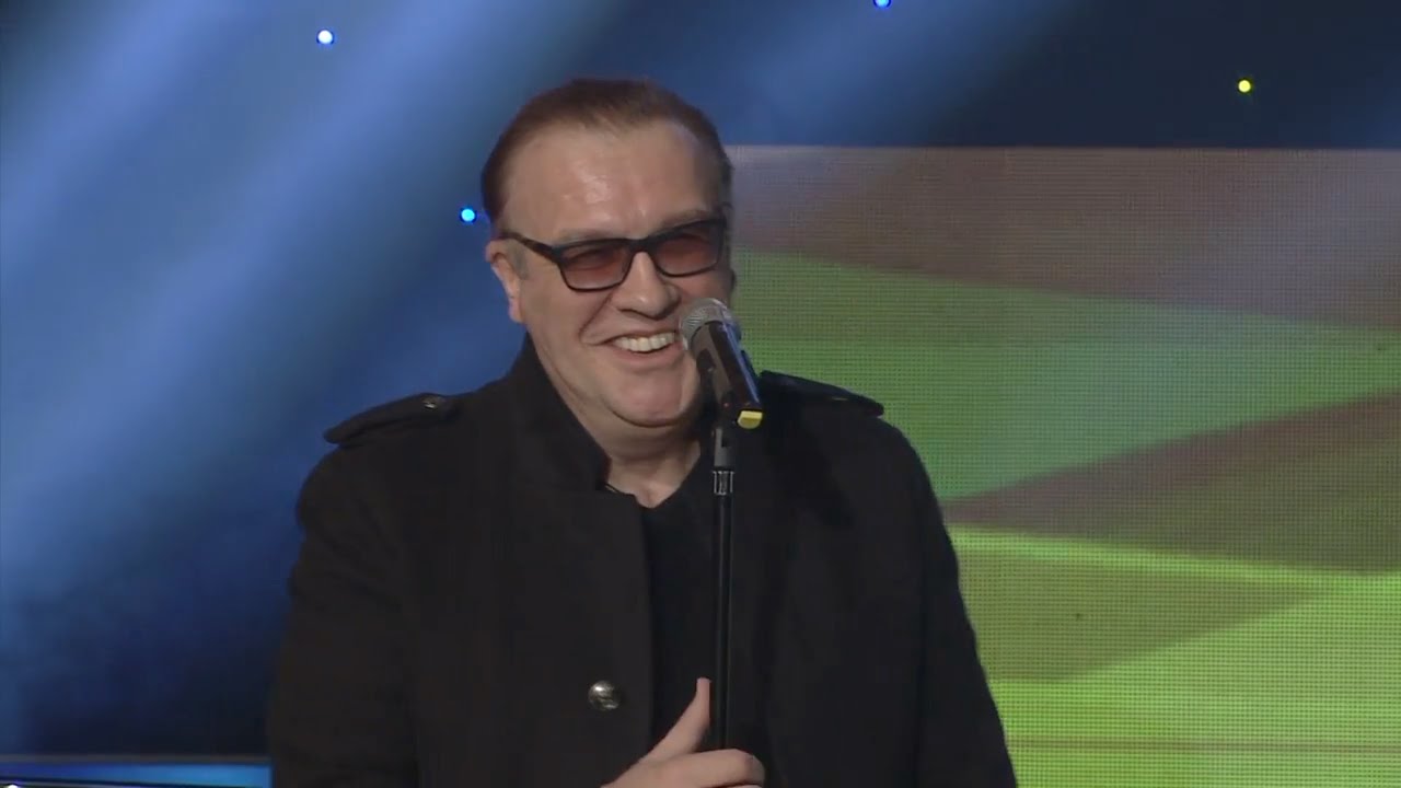 Gabriel Cotabiţă - Noapte albastră (Premiile Muzicale Radio România 2016)