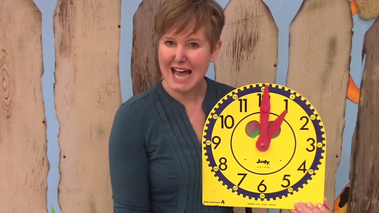 Grade 1: Math Lesson #87 Telling Time To The Half Hour