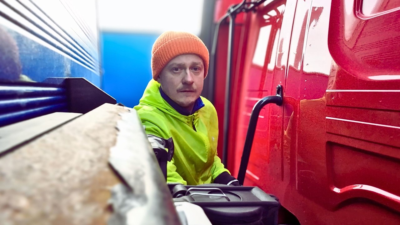 П