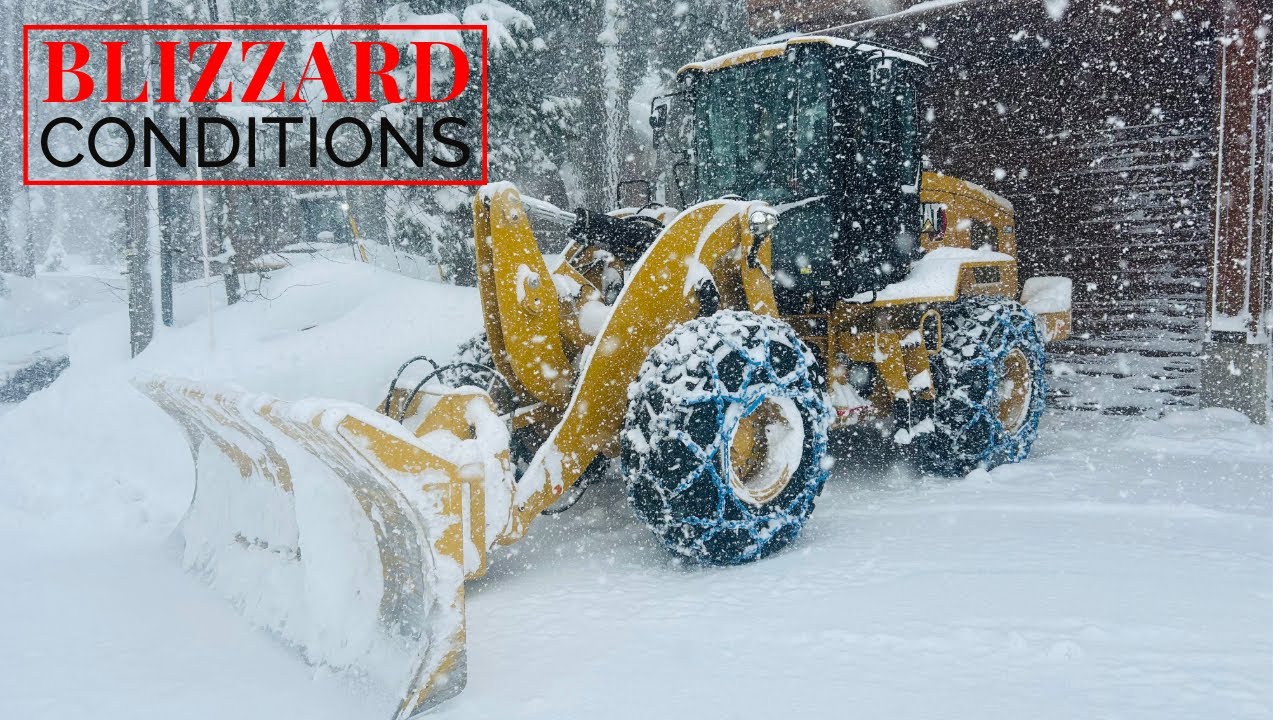 BLIZZARD Snow Plowing - Caterpillar 938M - Lake Tahoe -
