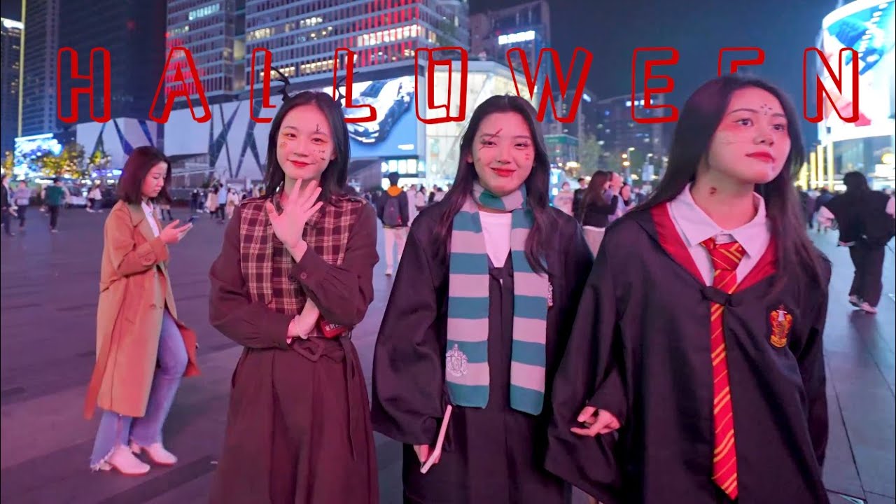万圣节，中国四川省成都市太古里、春熙路Halloween, Taikoo Li, Chunxi Road, Chengdu City, Sichuan Province, China