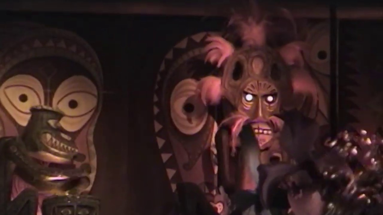 2005 Enchanted Tiki Room