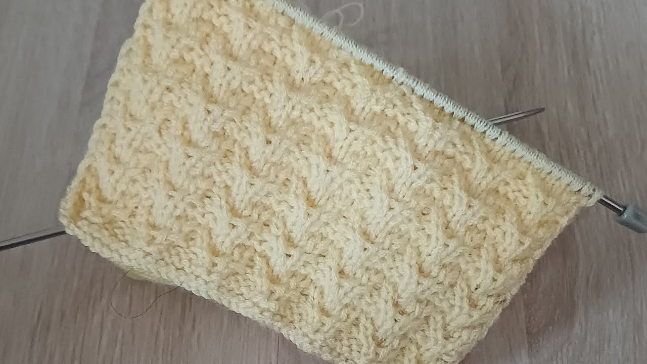 İki Şiş Kolay Örgü Modeli🧶 Hırka ,kazak,yelek ,atkıbere modeli beyeni yorum yaparsanız sevinirim❤️