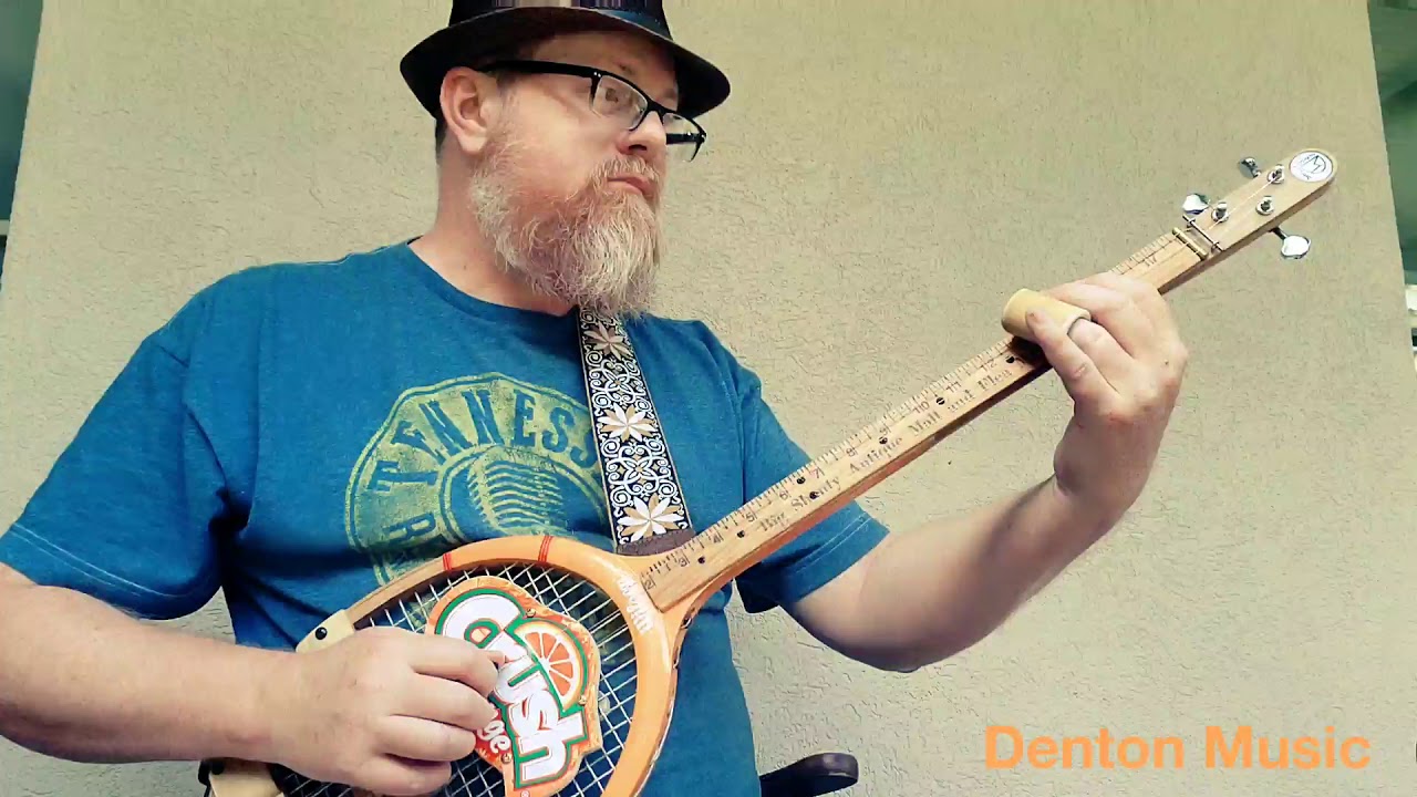 Denton Music - When I'm Sixty-five (Tennis Racket Guitar)