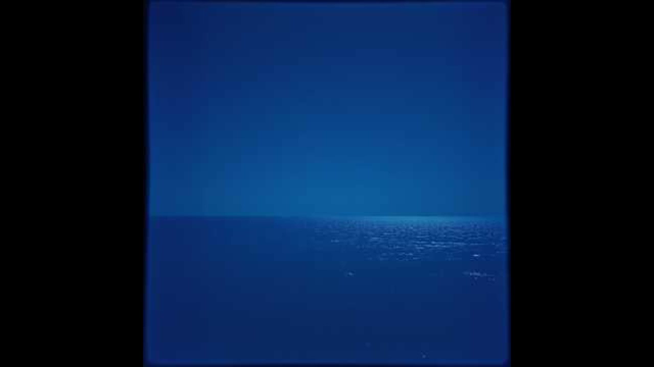 Ocean Serenade: Classical Ambiance for Peaceful Contemplation