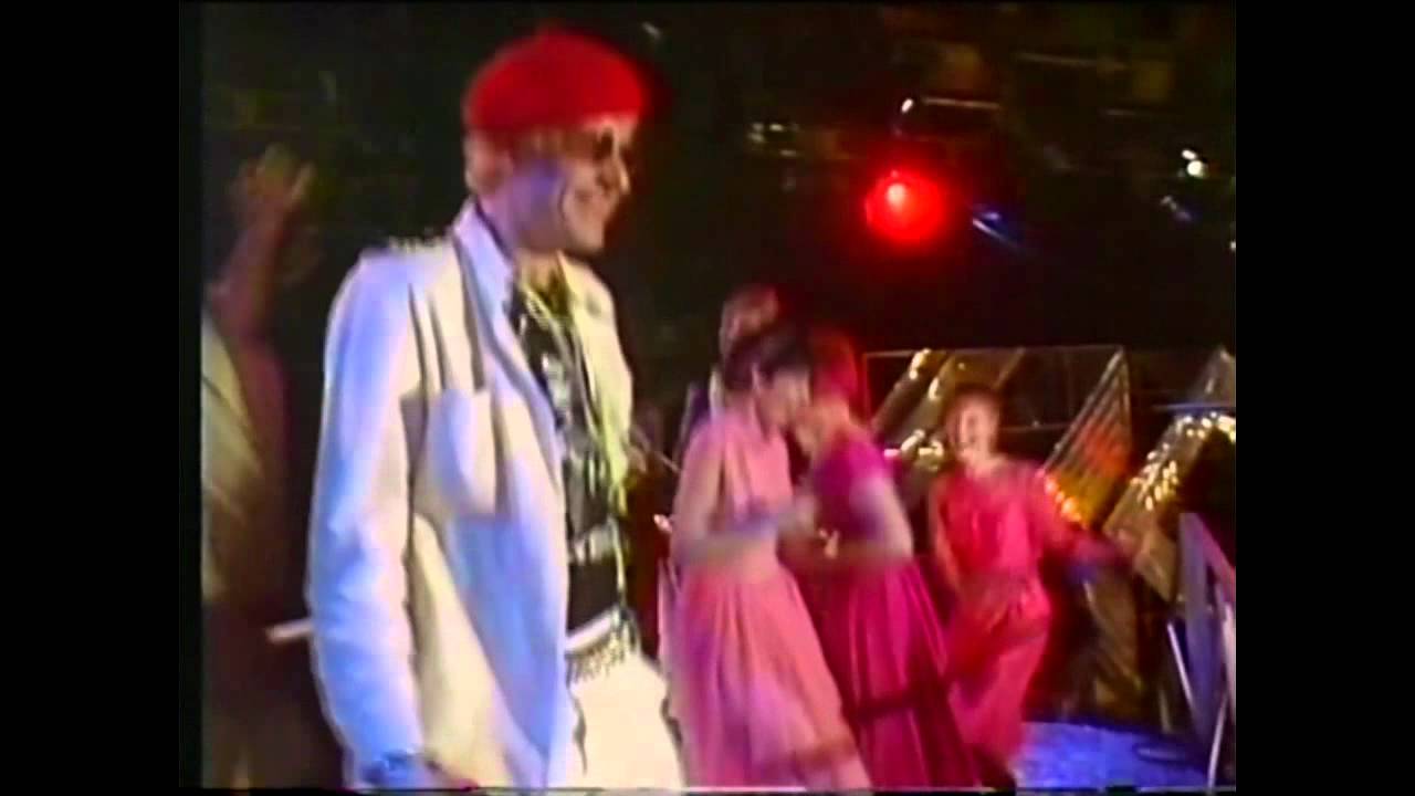 Captain Sensible - Happy talk - Top of The Pops 1982 Xmas